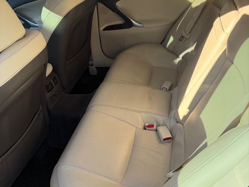 Used 2013 Lexus IS 250 image 14