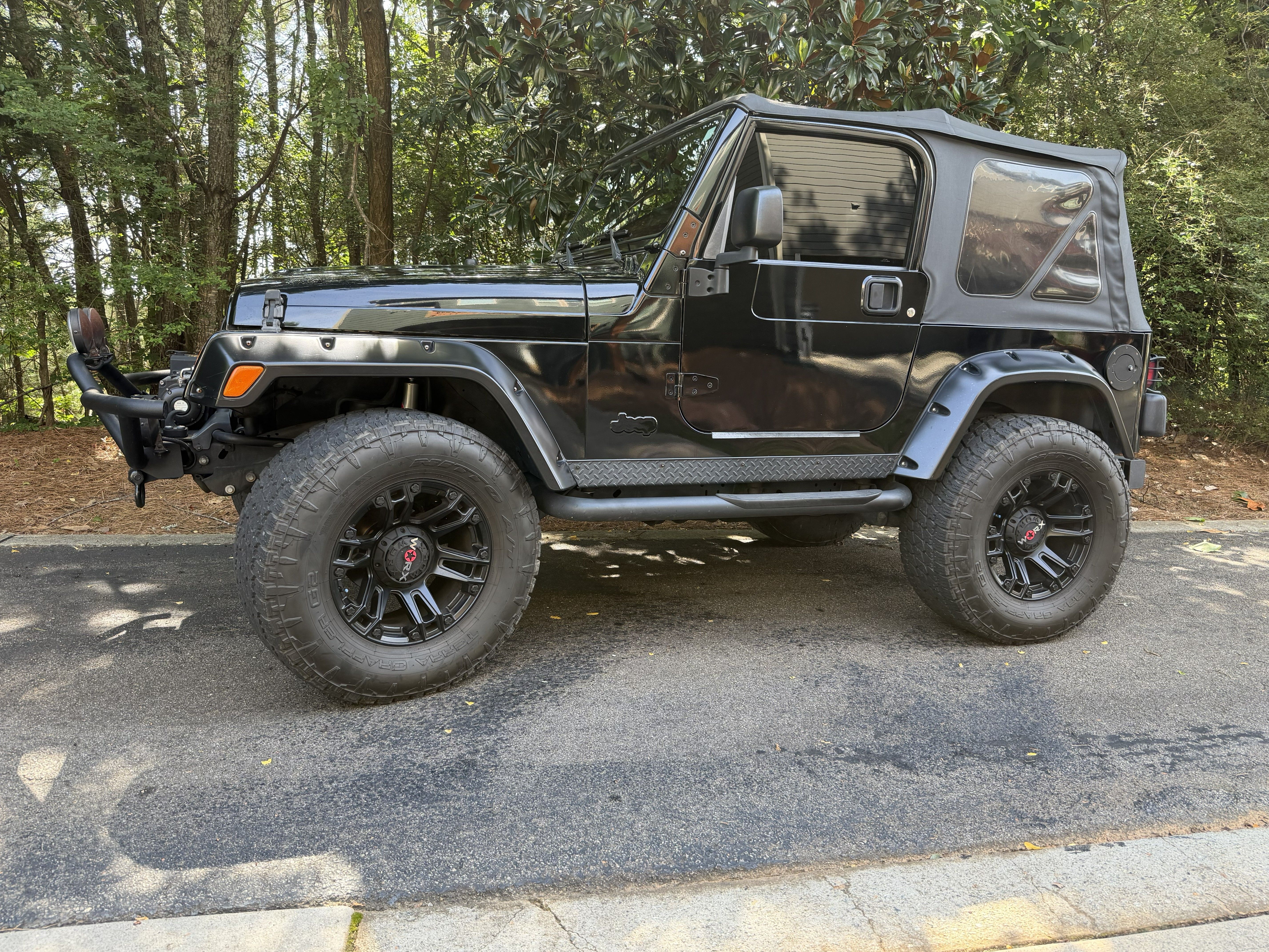 Used 2006 Jeep Wrangler X w/ Premium Audio Group AWD/4WD image 1