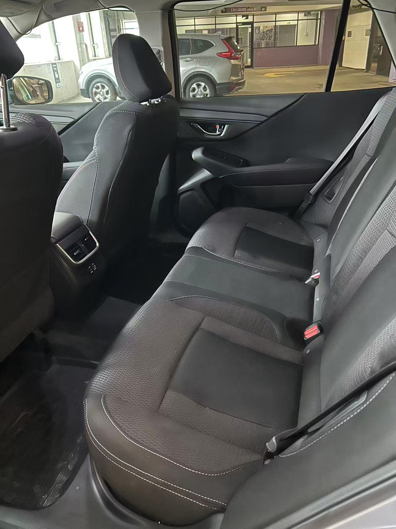Used 2025 Subaru Outback Premium w/ Popular Package #1A AWD/4WD image 8