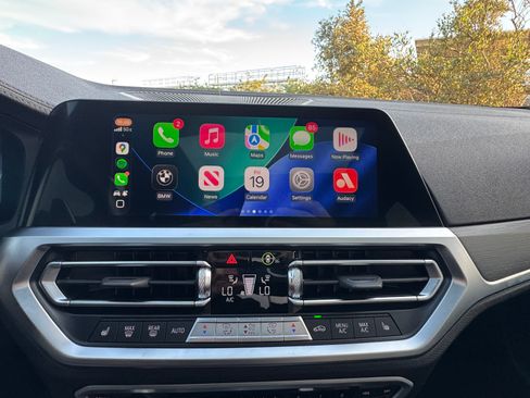 Used 2022 BMW 330i Sedan w/ M Sport Package image 24