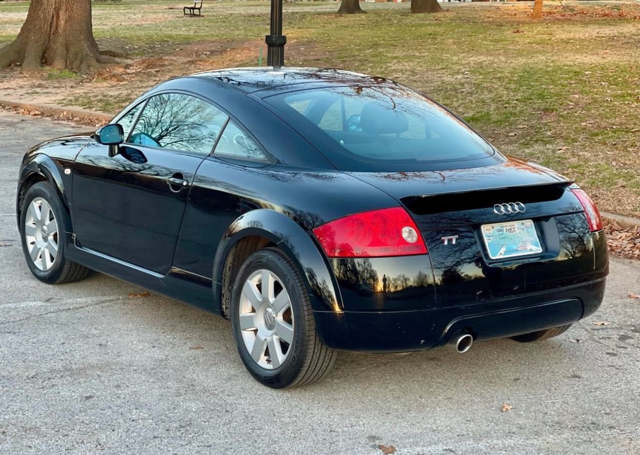 Used 2003 Audi TT 1.8T FWD image 4
