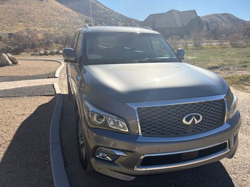 Used 2015 INFINITI QX80 4WD image 5