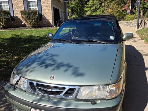 Used 2001 Saab 9-3 SE image 4