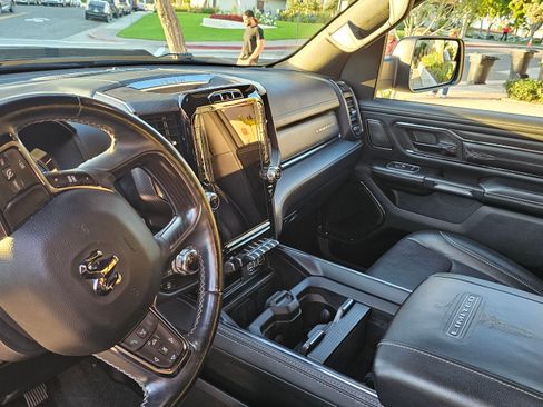 Used 2022 RAM 1500 Limited w/ Night Edition image 9