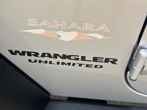 Used 2007 Jeep Wrangler Unlimited Sahara RWD image 6