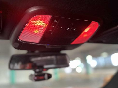 Used 2016 Dodge Charger R/T Scat Pack w/ Technology Group image 17