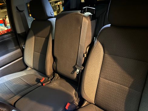 Used 2022 Chevrolet Silverado 1500 LT w/ All Star Edition Plus image 29