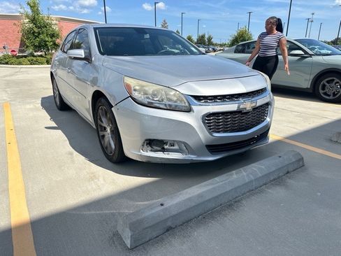 Used 2014 Chevrolet Malibu LT FWD image 2
