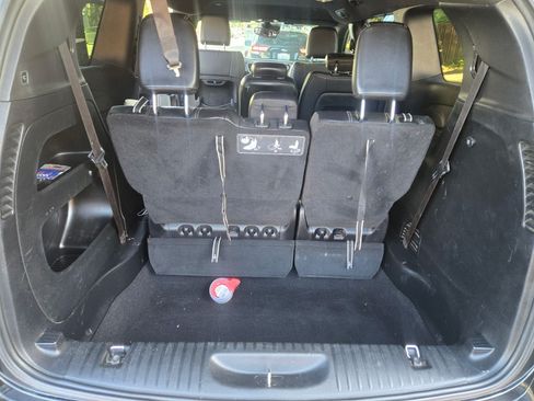 Used 2019 Chrysler Pacifica Touring-L w/ Advanced Safetytec Group image 13