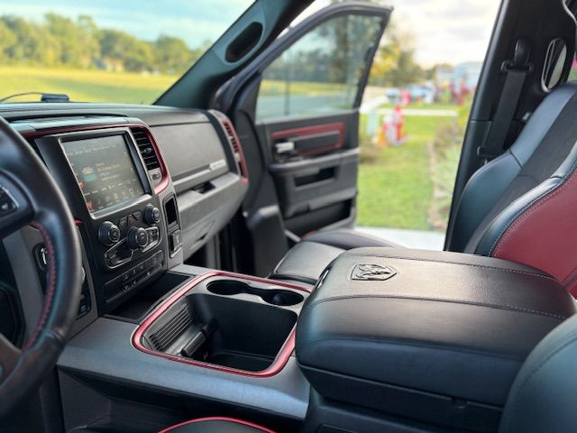 Used 2015 RAM 1500 Rebel AWD/4WD image 17