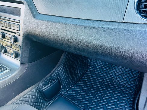 Used 2014 Ford Mustang Coupe image 11