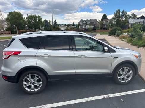 Used 2015 Ford Escape Titanium w/ Equipment Group 301A AWD/4WD image 6