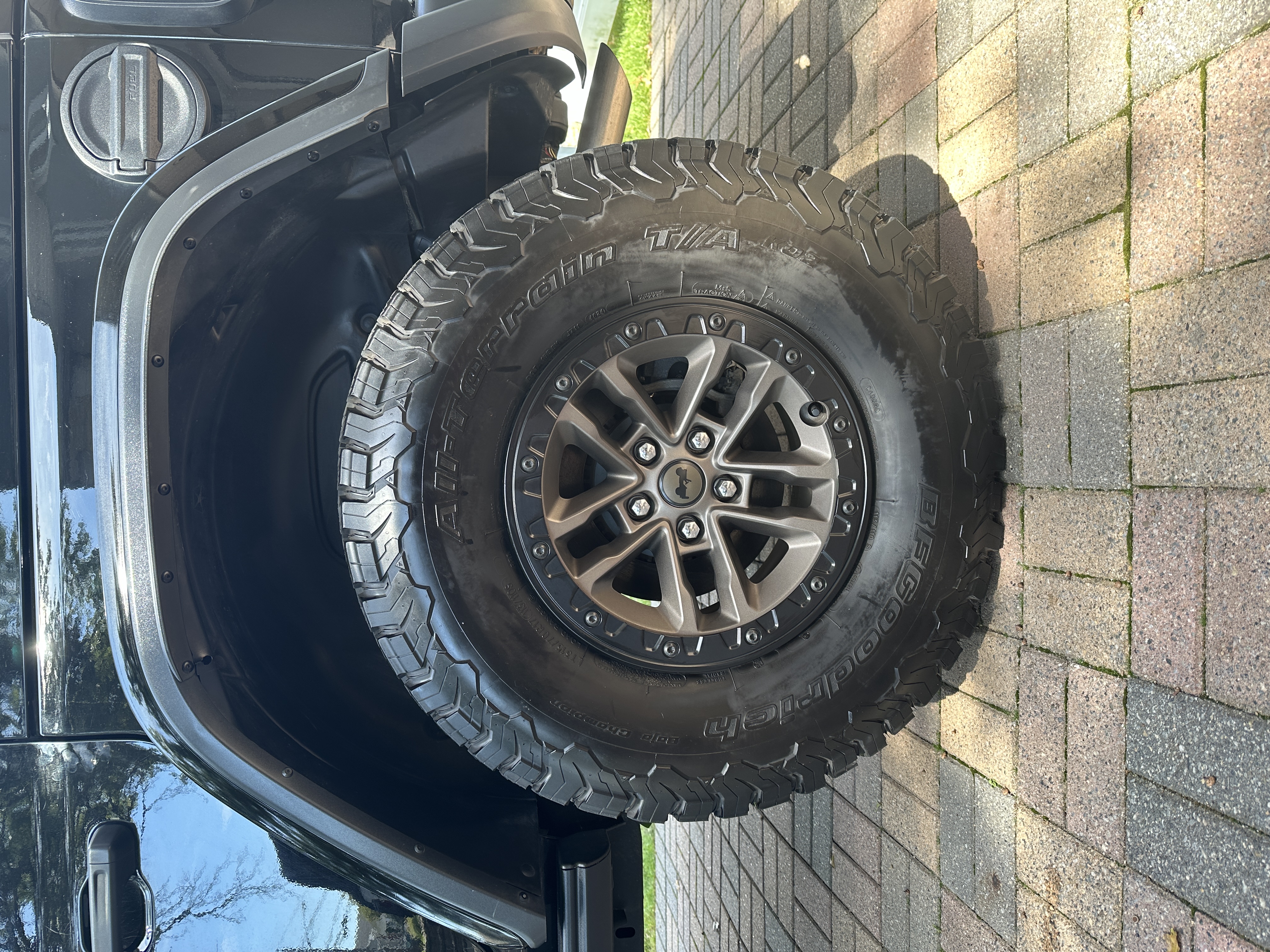 Used 2025 Jeep Wrangler Unlimited Rubicon 392 AWD/4WD image 21