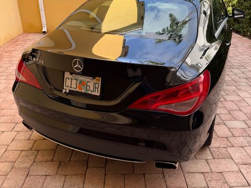 Used 2015 Mercedes-Benz CLA 250 image 8