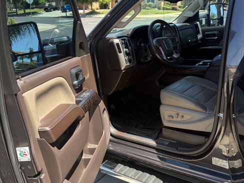 Used 2015 GMC Sierra 3500 Denali w/ Duramax Plus Package AWD/4WD image 6