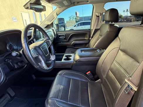 Used 2017 GMC Sierra 2500 Denali w/ Duramax Plus Package image 11