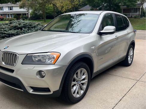 Used 2014 BMW X3 xDrive28i AWD/4WD image 2