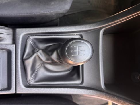 Used 2014 Subaru Impreza 2.0i AWD/4WD image 13