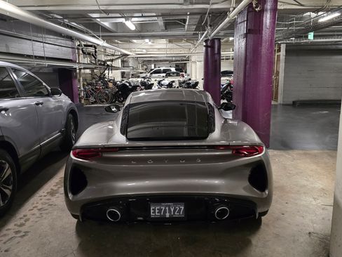 Used 2024 Lotus Emira First Edition image 5