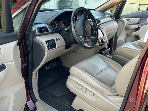 Used 2014 Honda Odyssey EX-L image 10