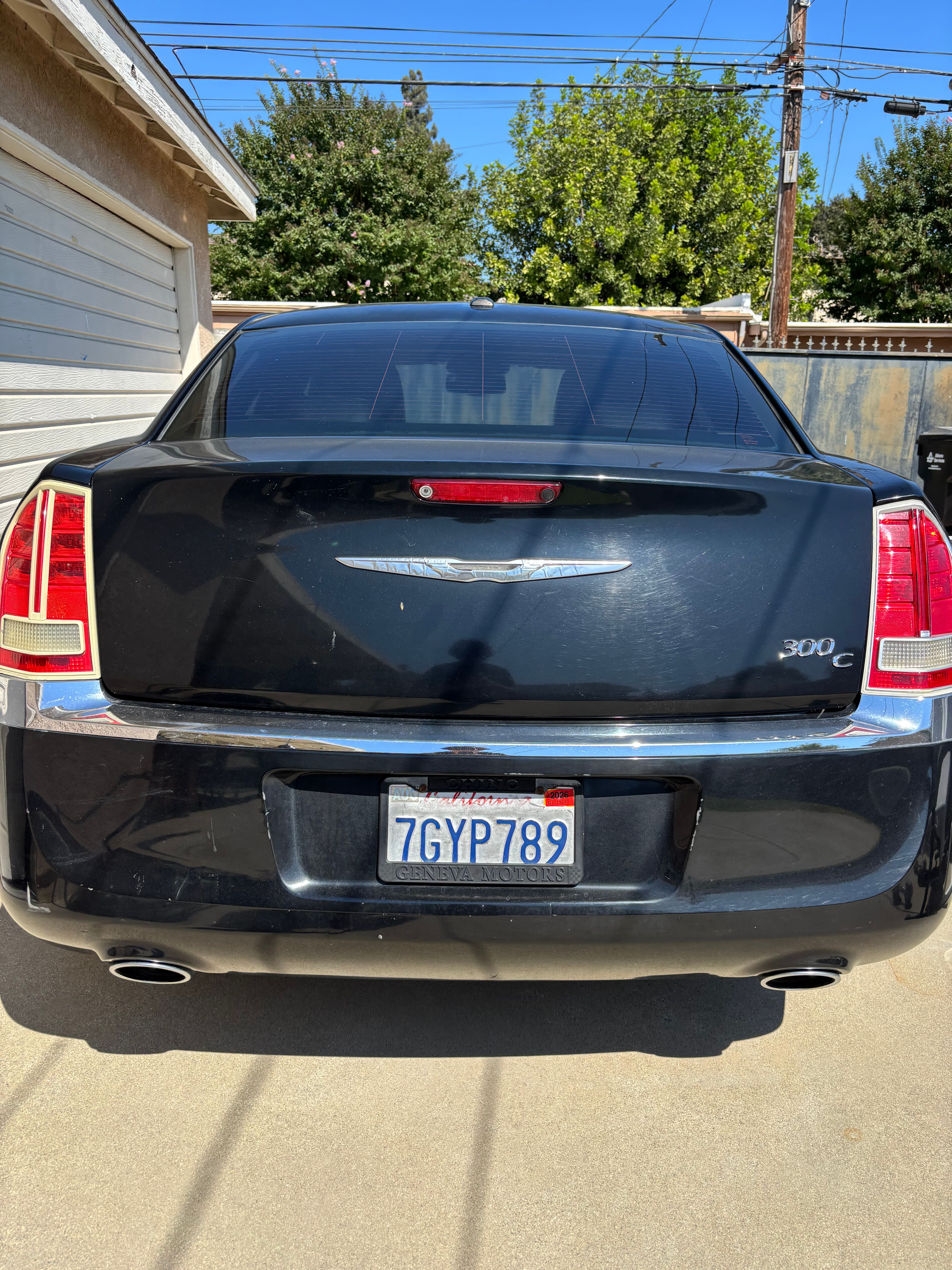 Used 2013 Chrysler 300 C RWD image 16