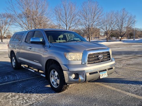 Used 2007 Toyota Tundra SR5 image 2