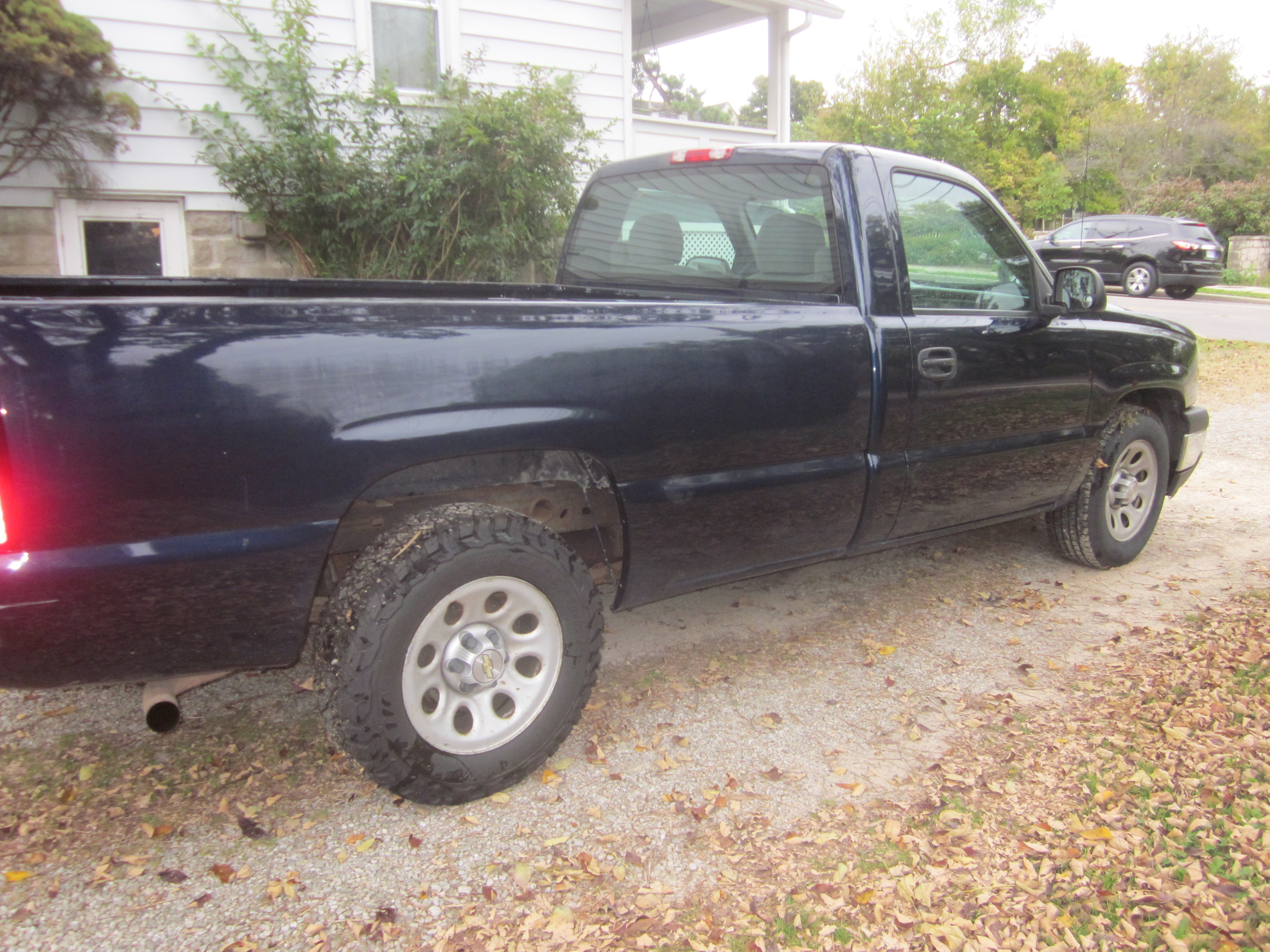 Used 2007 Chevrolet Silverado 1500 W/T RWD image 15