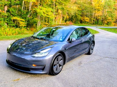 Used 2021 Tesla Model 3 Standard Range Plus
