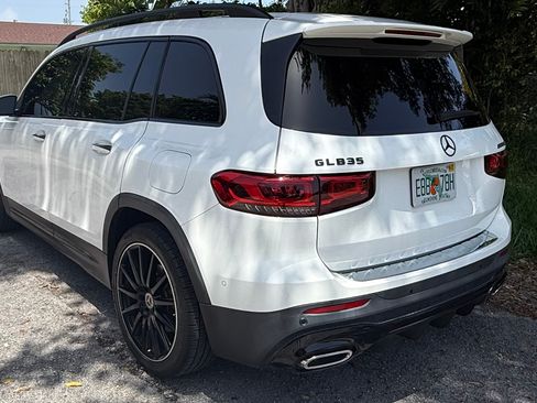 Used 2023 Mercedes-Benz GLB 250 image 4