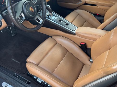 Used 2018 Porsche 718 Boxster GTS image 15