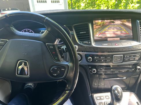 Used 2014 Hyundai Equus Signature RWD image 5