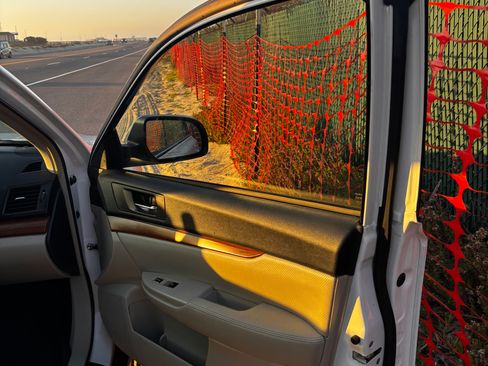 Used 2013 Subaru Outback 2.5i Limited w/ Moonroof Pkg image 5