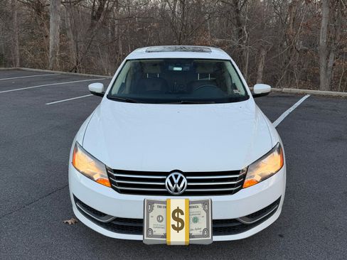 Used 2013 Volkswagen Passat 2.5 SE image 1