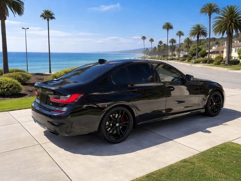 Used 2021 BMW M340i w/ Driving Assistance Package image 4