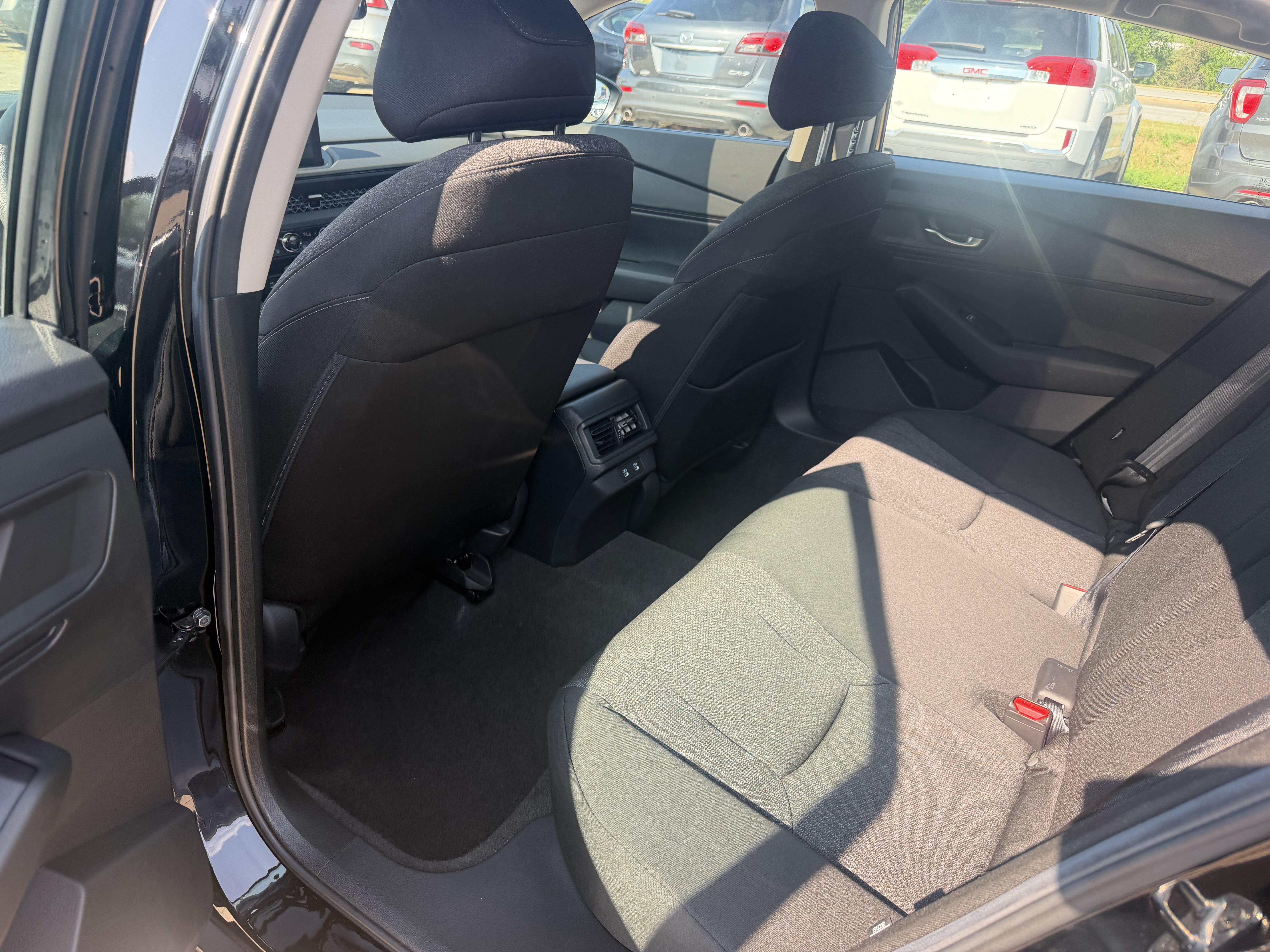 Used 2026 Honda Accord SE image 17