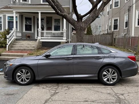 Used 2018 Honda Accord LX image 1