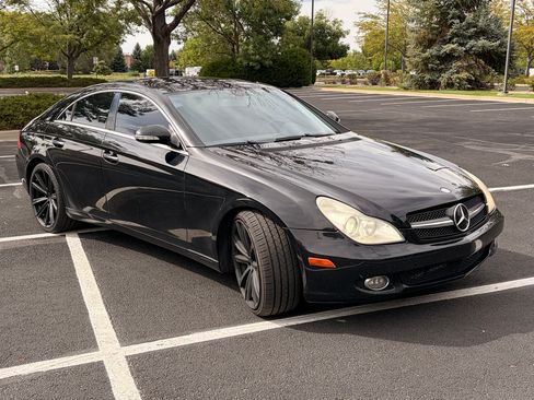 Used 2007 Mercedes-Benz CLS 550 image 2