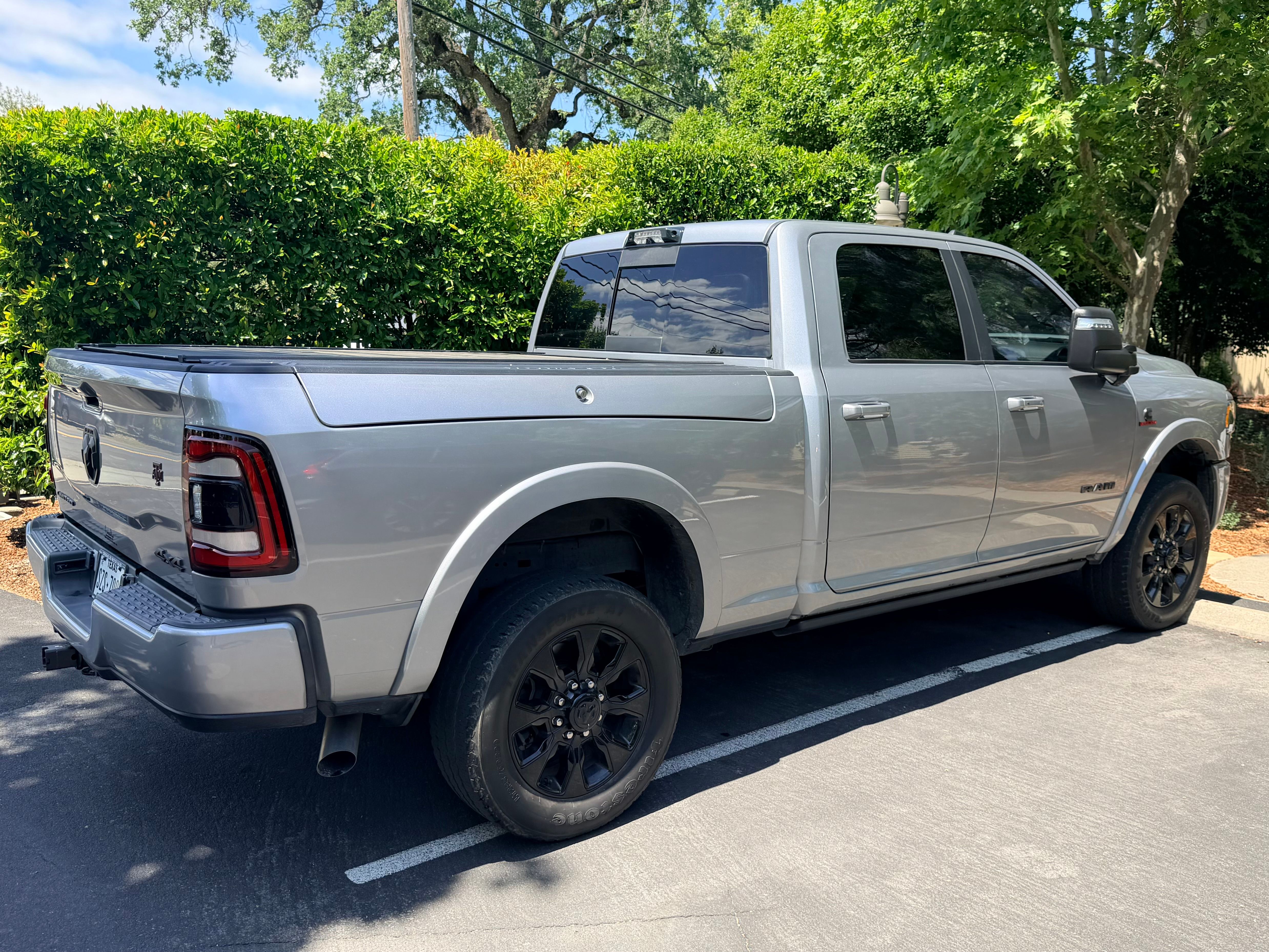 Used 2023 RAM 2500 Limited AWD/4WD image 10