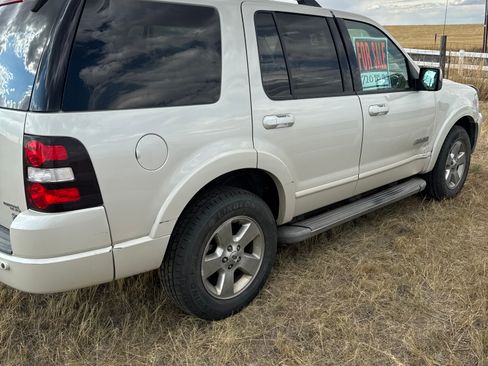 Used 2006 Ford Explorer Limited image 2