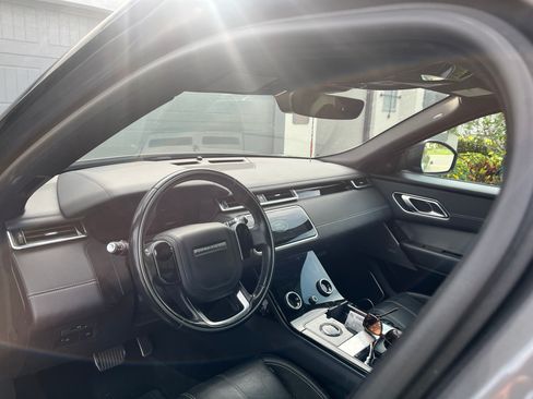 Used 2018 Land Rover Range Rover Velar R-Dynamic SE AWD/4WD image 8