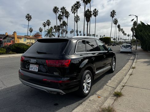 Used 2018 Audi Q7 3.0T Premium image 8