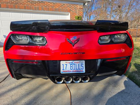 Used 2015 Chevrolet Corvette Z06 w/ 3LZ Preferred Equipment Group image 11