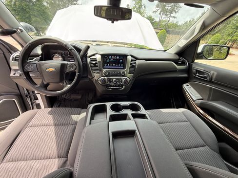 Used 2020 Chevrolet Tahoe 2WD image 13