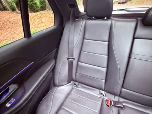 Used 2022 Mercedes-Benz GLE 350 4MATIC image 13
