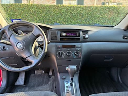 Used 2007 Toyota Corolla S image 9