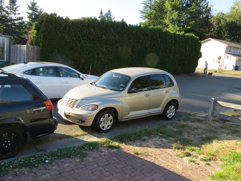 Used 2005 Chrysler PT Cruiser Touring image 3