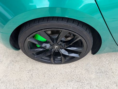 Used 2018 Tesla Model 3 Performance image 15