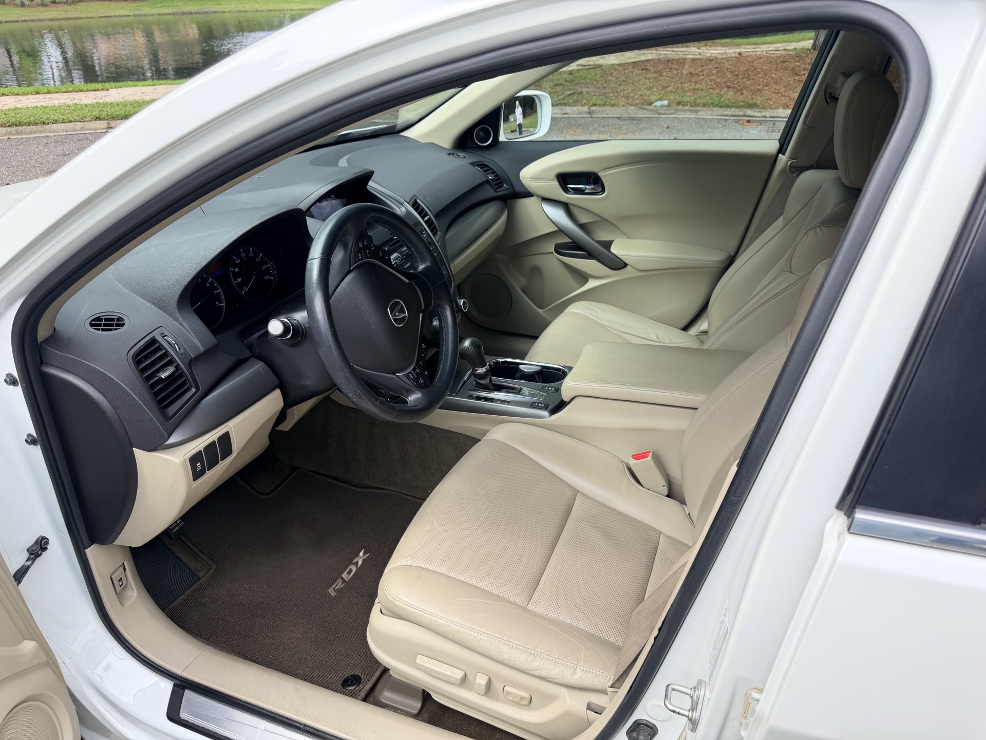 Used 2013 Acura RDX FWD image 10