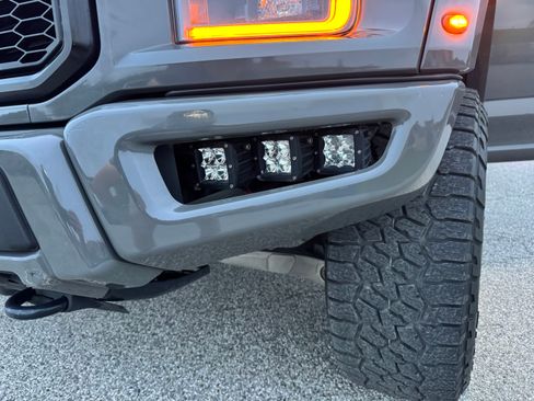 Used 2018 Ford F150 Raptor w/ Equipment Group 802A Luxury image 21