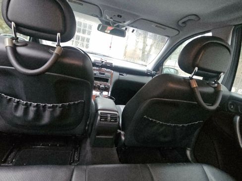 Used 2003 Mercedes-Benz C 240 Sedan image 17